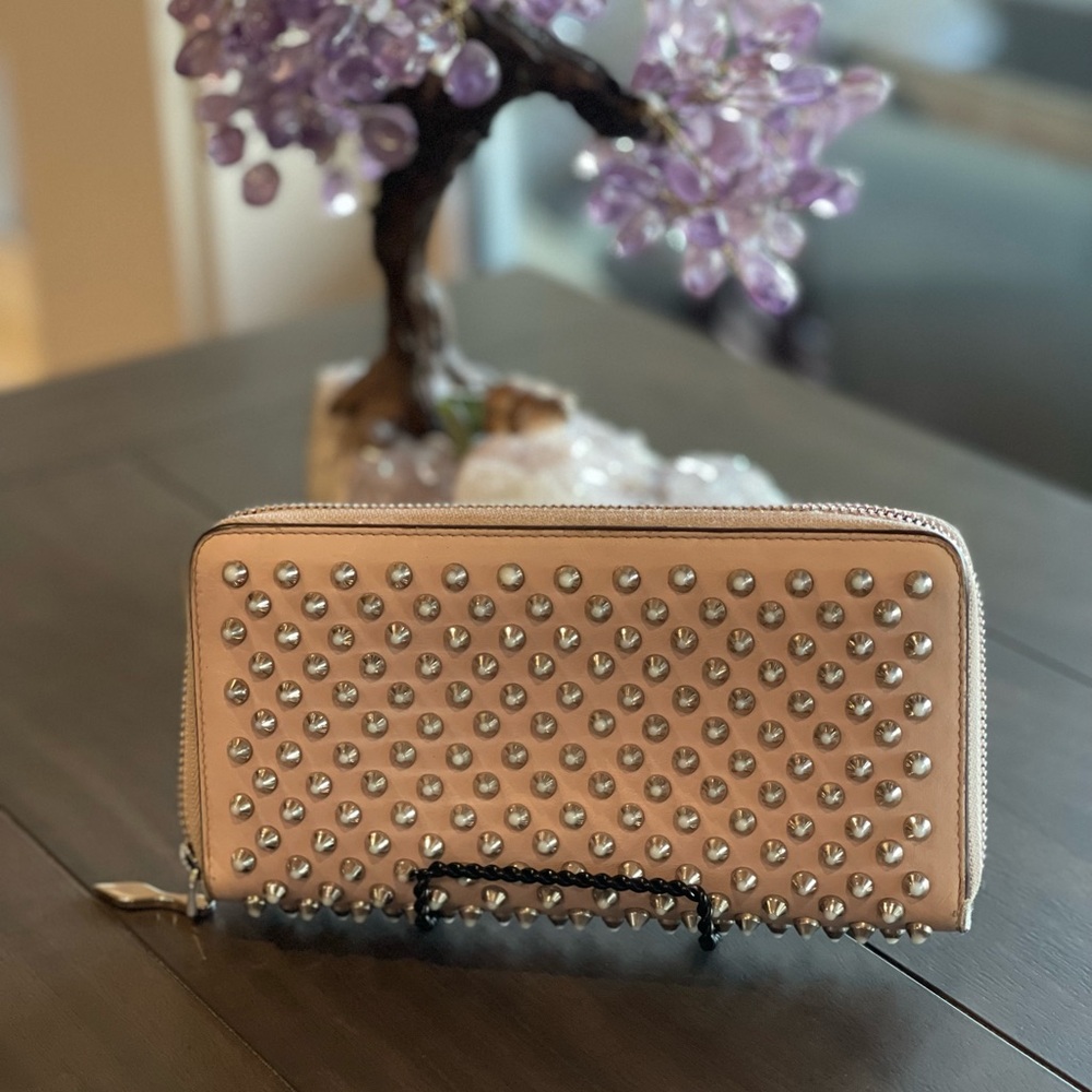 Christian Louboutin Panettone wallet💗